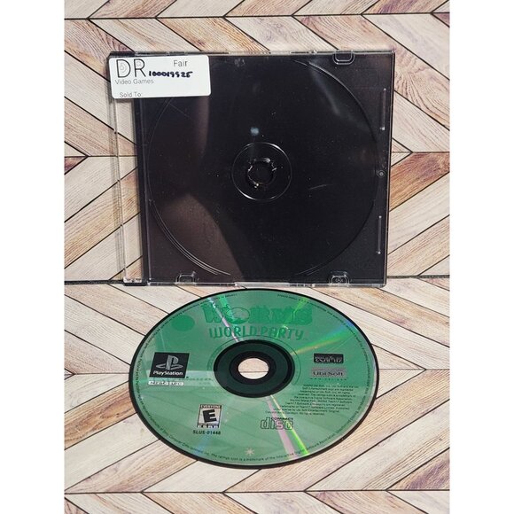 Worms World Party for PlayStation 1 - Picture 1 of 2